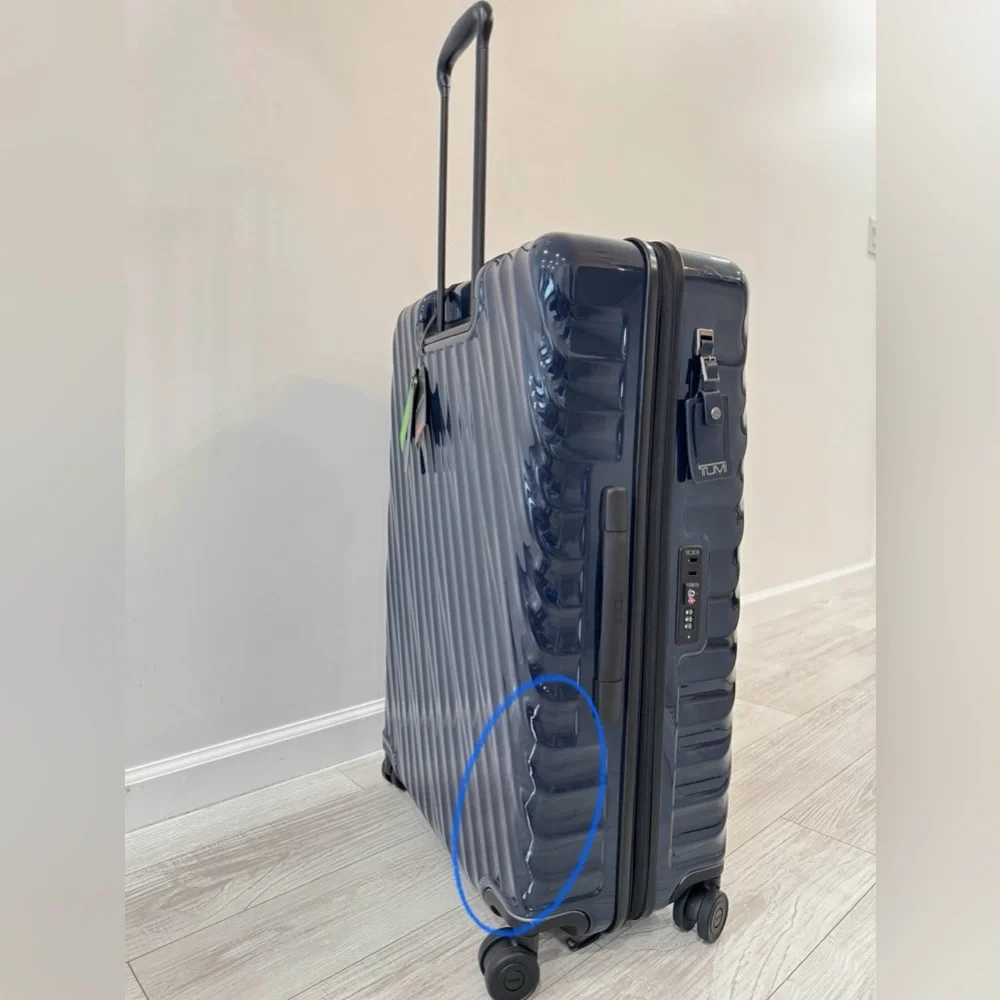 Tumi 19 DEGREE Extended Trip Expandable 4 Wheeled Packing Case Navy Blue